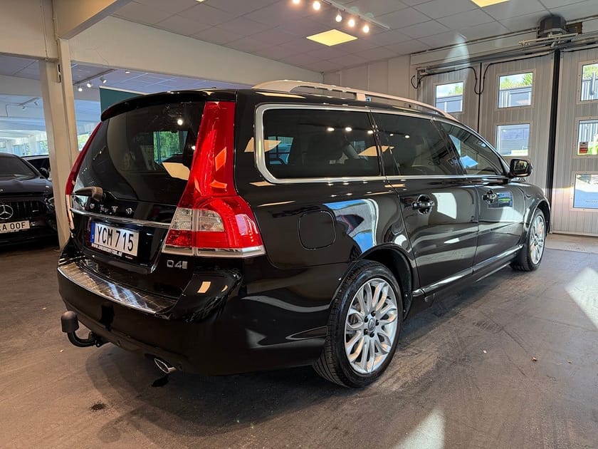 Bild 4 av Volvo V70 D4 Geartronic Classic Summum Drag Värmare Taklucka Gps