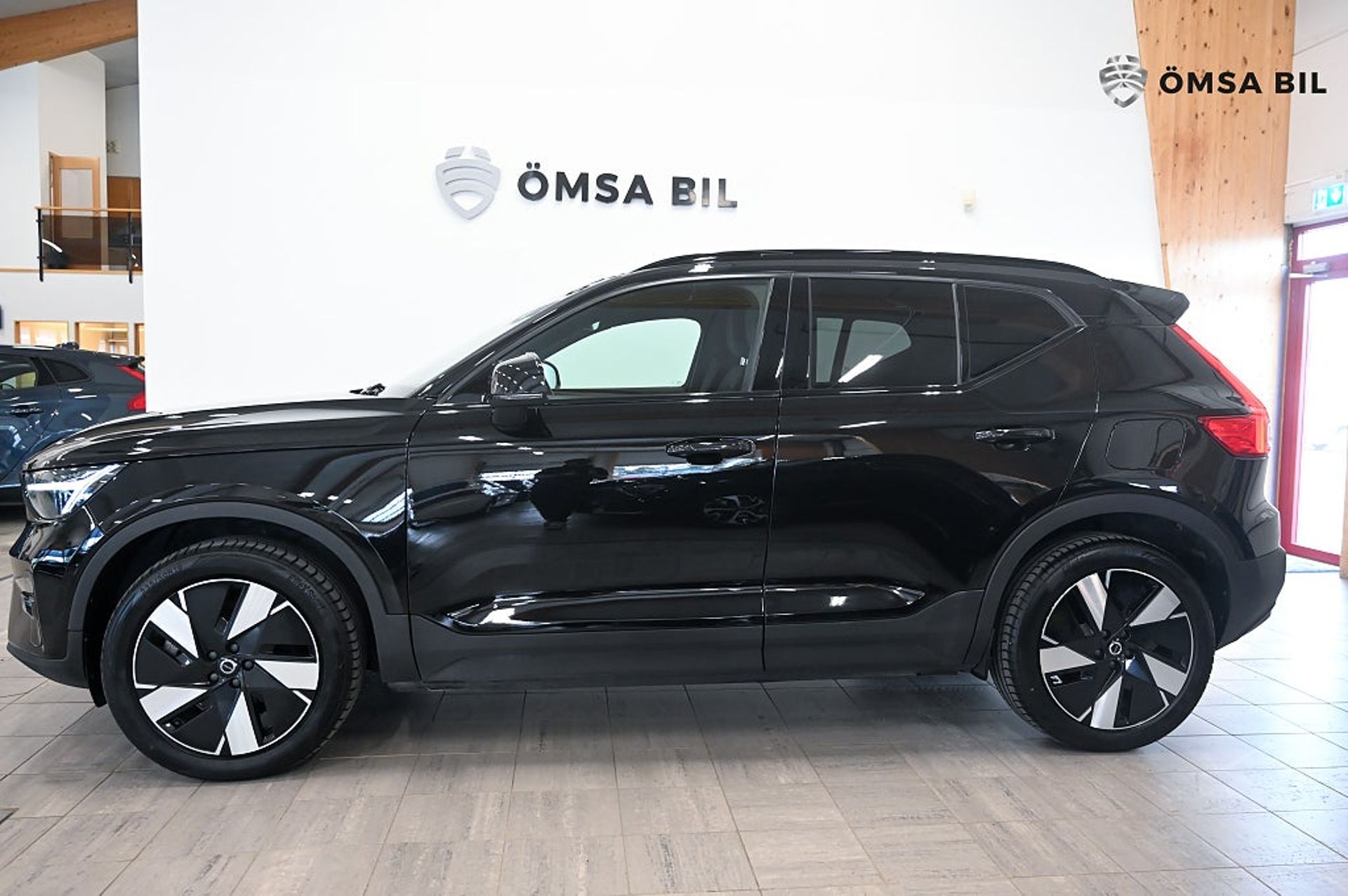 Volvo XC40 2024, bild 6/10