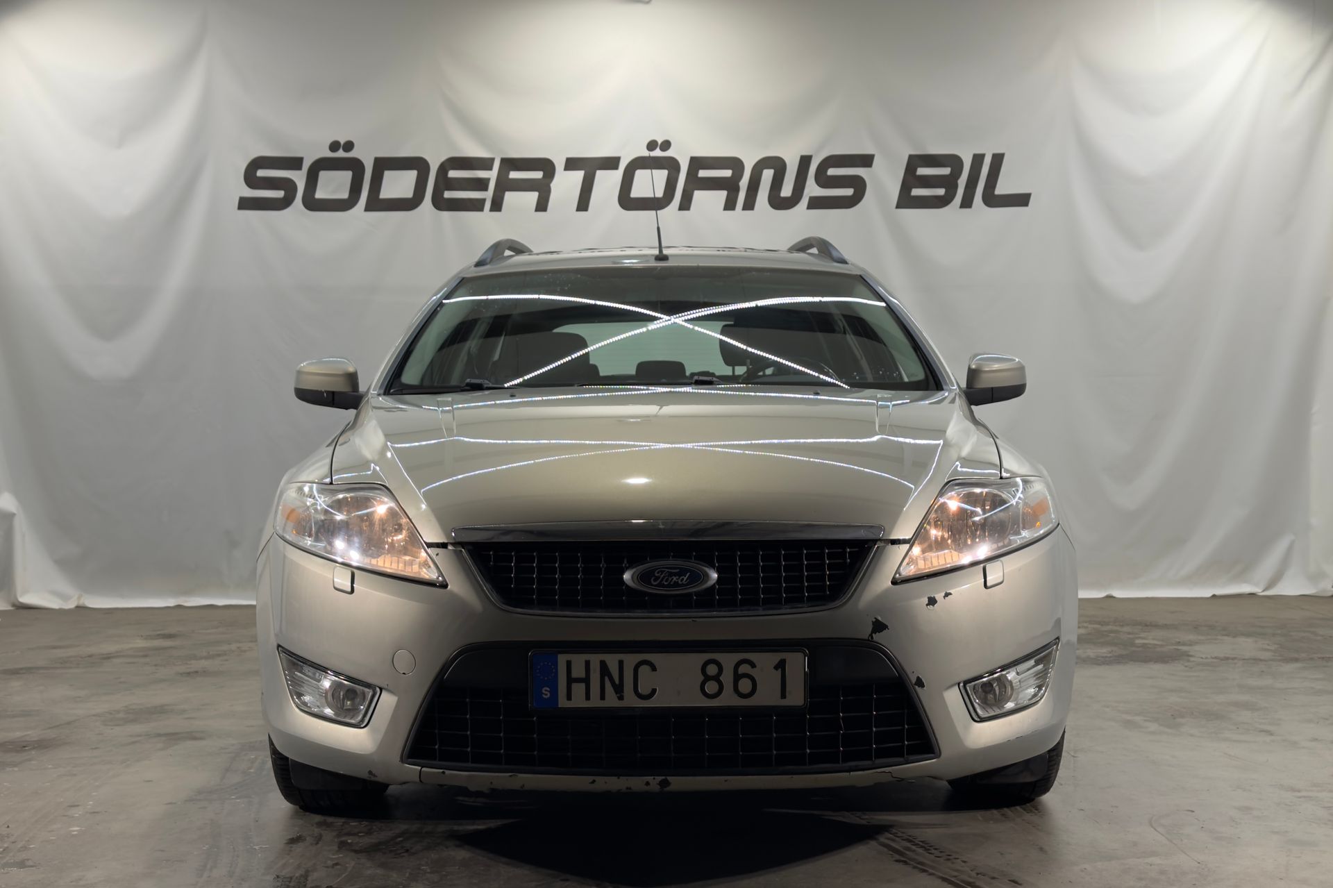 Ford Mondeo 2010, bild 4/18