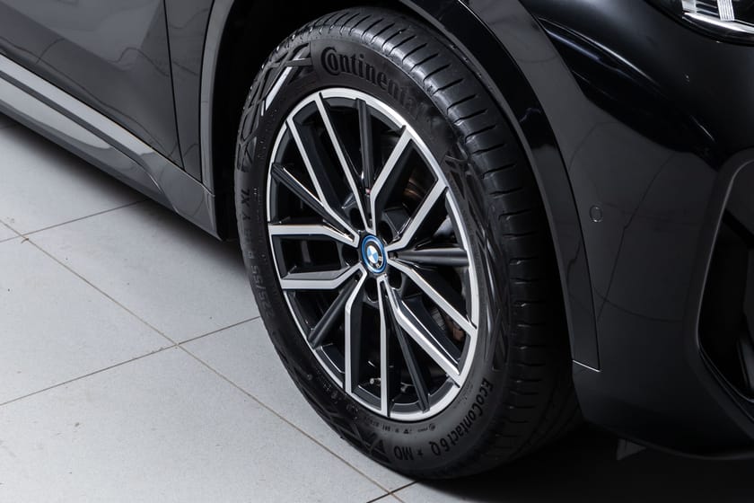 Bilde 3 av BMW iX1 xDrive30