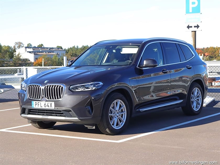 Bild 1 av BMW X3 xDrive30e