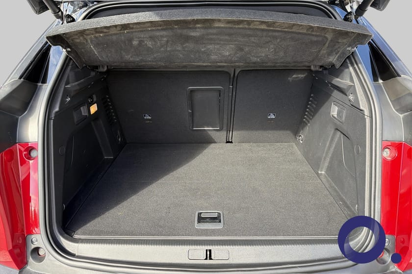 Bilde 5 av Peugeot 3008 HYBRID4 300 GT PHEV hk 4x4 | Mye fint utstyr