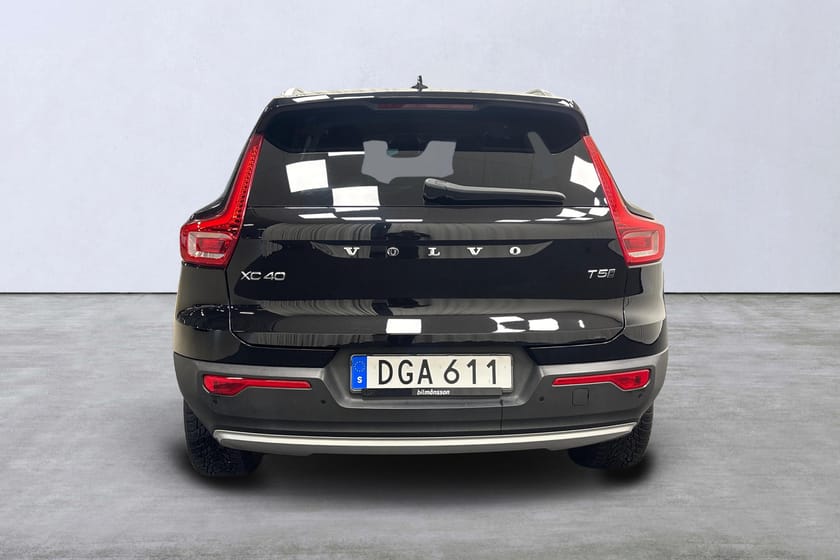 Bild 5 av Volvo XC40 T5 AWD Momentum Intro Edition