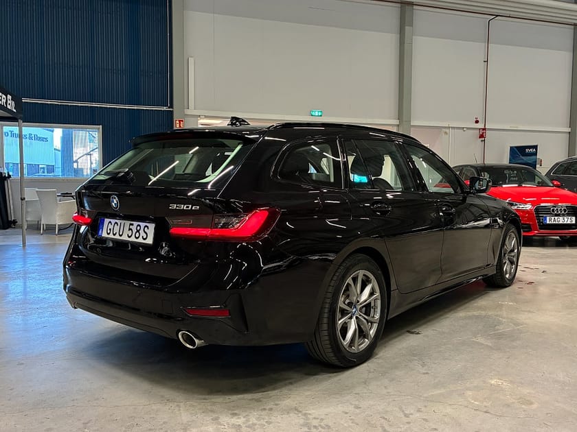 Bild 5 av BMW 330e Touring