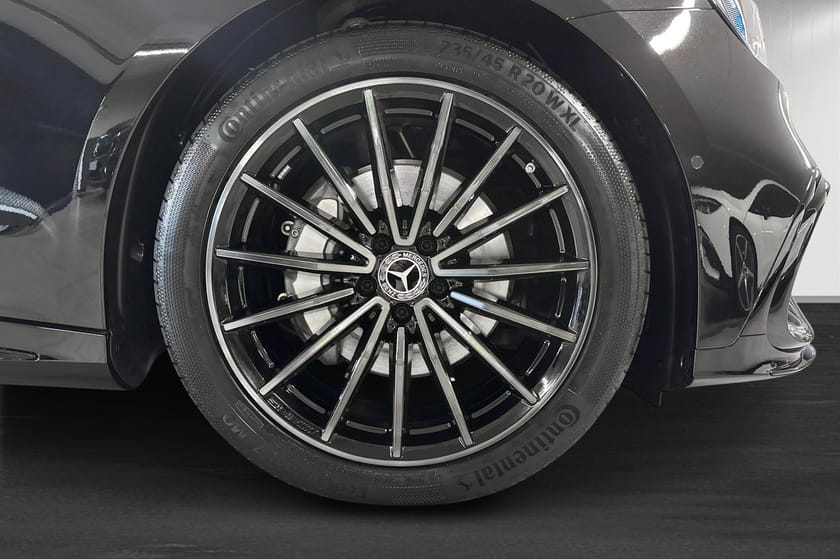 Bild 5 av Mercedes-Benz C 400 4MATIC