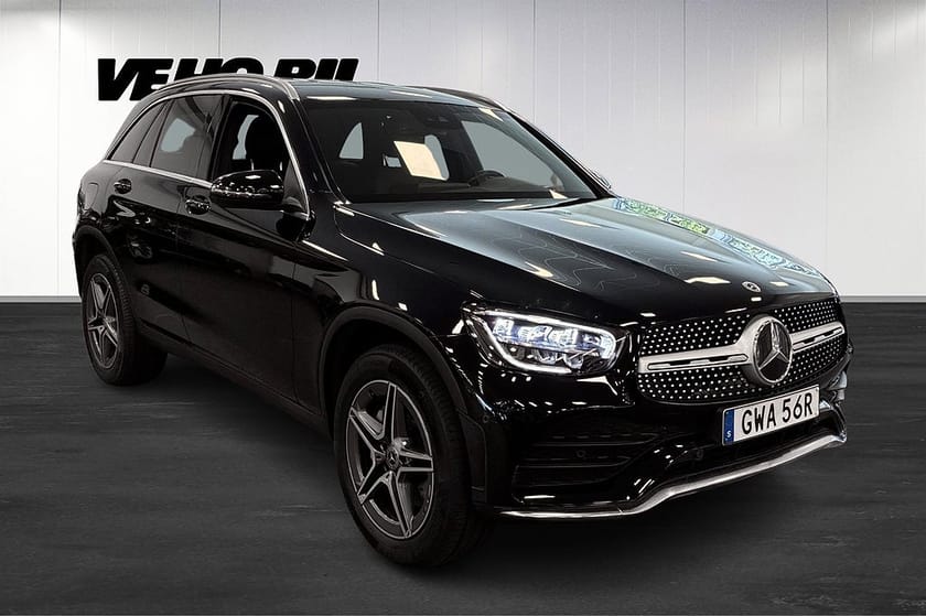 Bild 2 av Mercedes-Benz GLC 300 de 4MATIC AMG Kamera Cockpit Panelbelysning Elstol