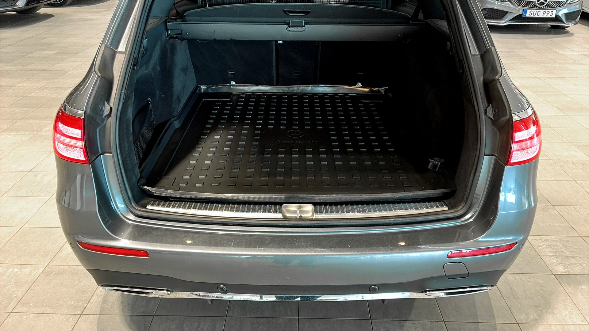 Mercedes-Benz E 220d T 2018, bild 6/36