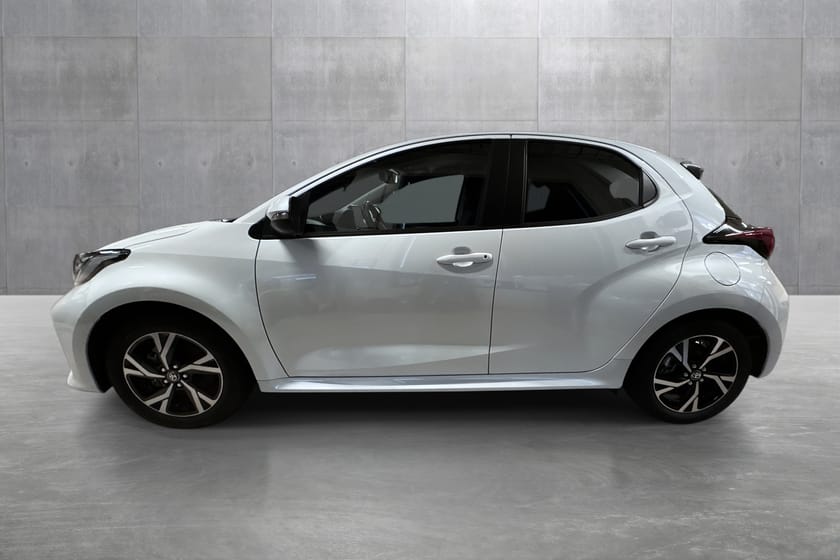 Bilde 2 av Toyota Yaris Hybrid 115