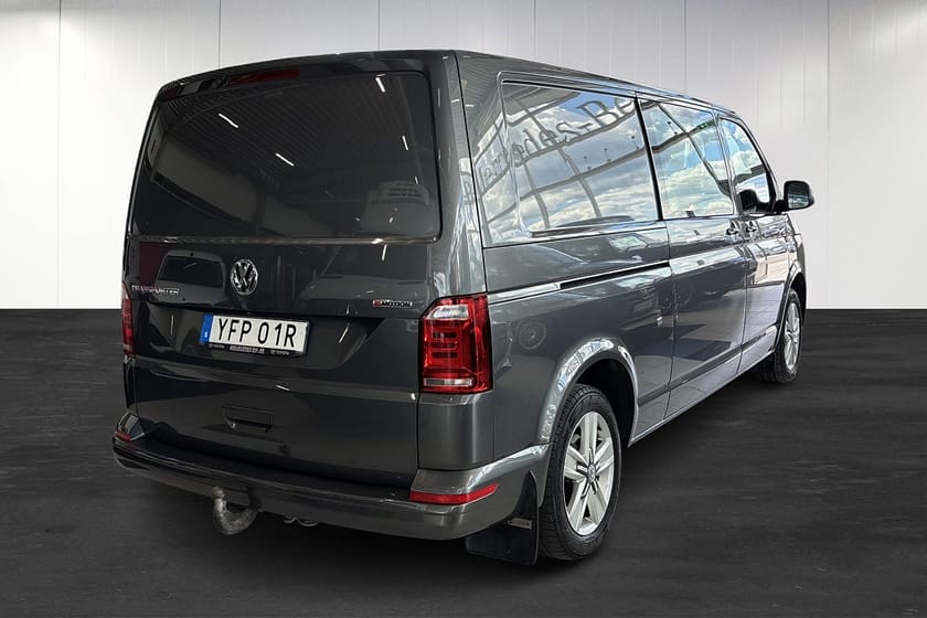 Bild 4 av Volkswagen Transporter Kombi T30 2.0 TDI BMT 4Motion KAMREM just bytt 5-sits
