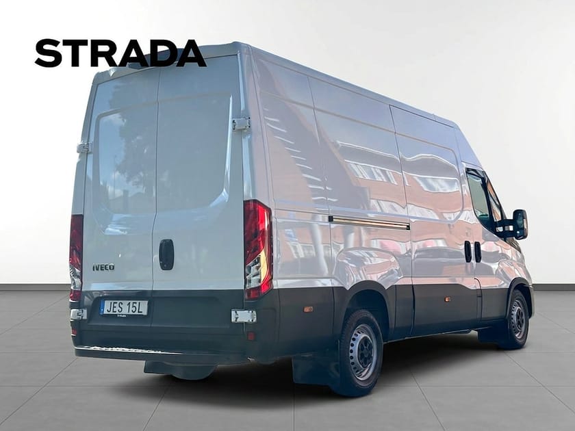 Bild 5 av Iveco Daily 35-140 Van 35S14 12m3 L3H2 Hi-Matic | 3 års garanti