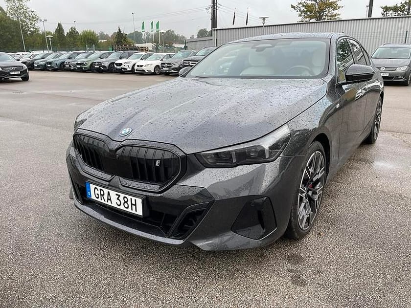 Bild 1 av BMW i5 eDrive40 Sedan
