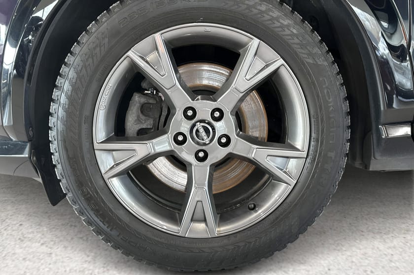 Bilde 5 av Nissan Ariya 87 e-4ORCE Advanced | |