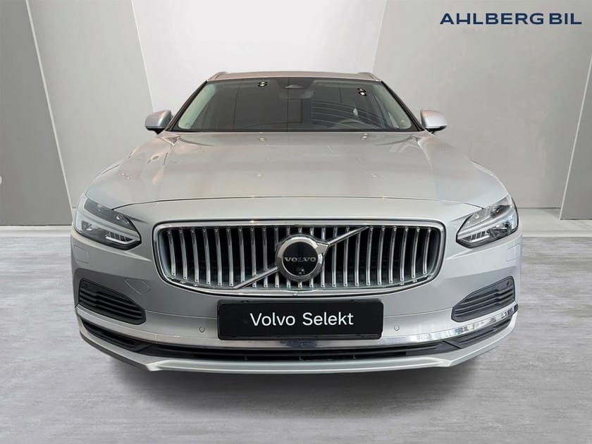 Bild 5 av Volvo V90 Recharge T6 Core Edition II. 360 kamera, Navi, Adaptiv farthållare Tonade rutor
