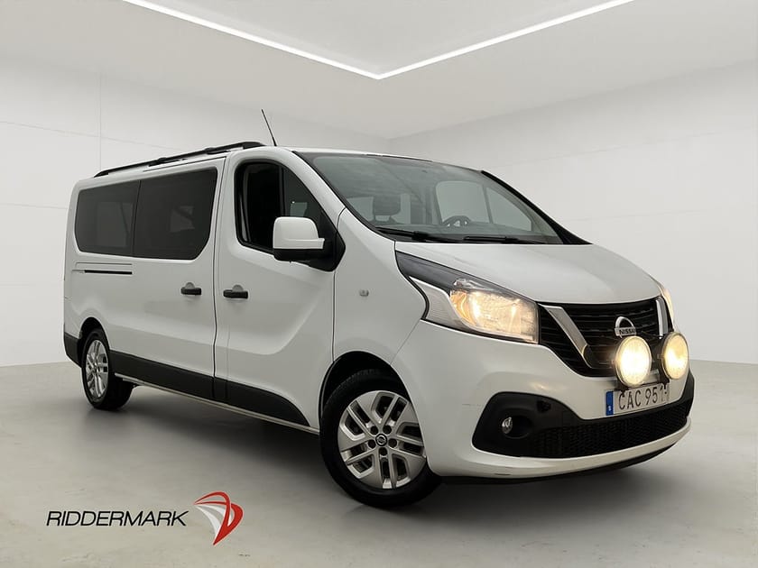 Bild 1 av Nissan NV300 Kombi Lång Värmare Dragkrok Farthållare 9-Sits
