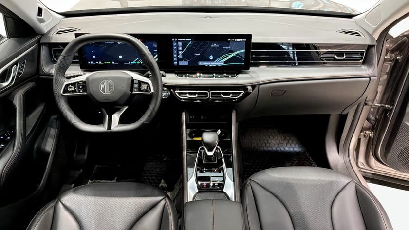 Bild 4 av MG HS PHEV Plug-in Luxury | 360-Kam | 0% Ränta