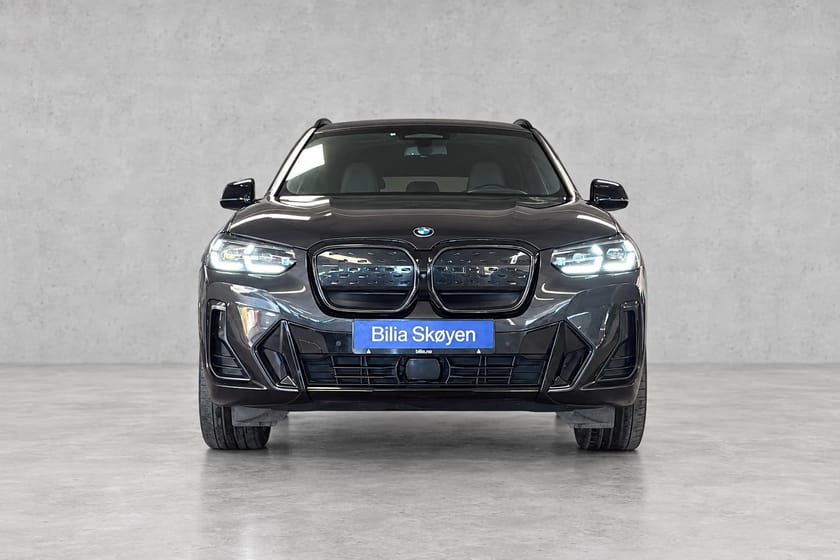 Bilde 2 av BMW iX3