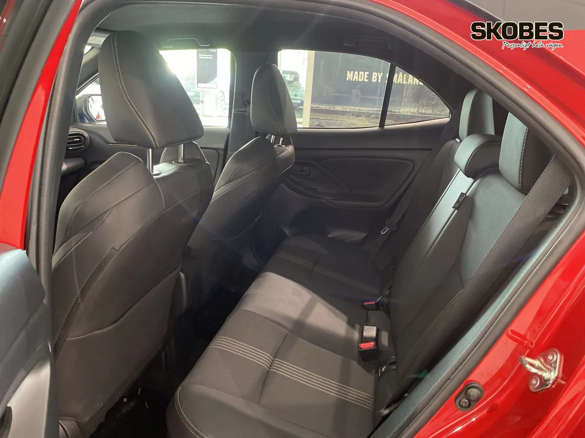 Toyota Yaris Cross Hybrid AWD-i