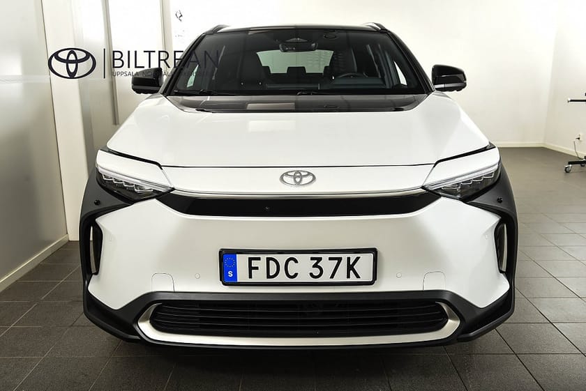 Bild 5 av Toyota bZ4X 71.4 kWh AWD Executive Drag 20" JBL Pano