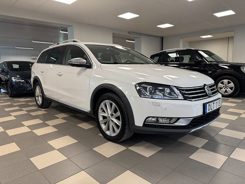 Bild 4 av Volkswagen Passat Alltrack 2.0 TDI DPF 4M DSG Helskinn B-Kamera Dieselvärmare Drag