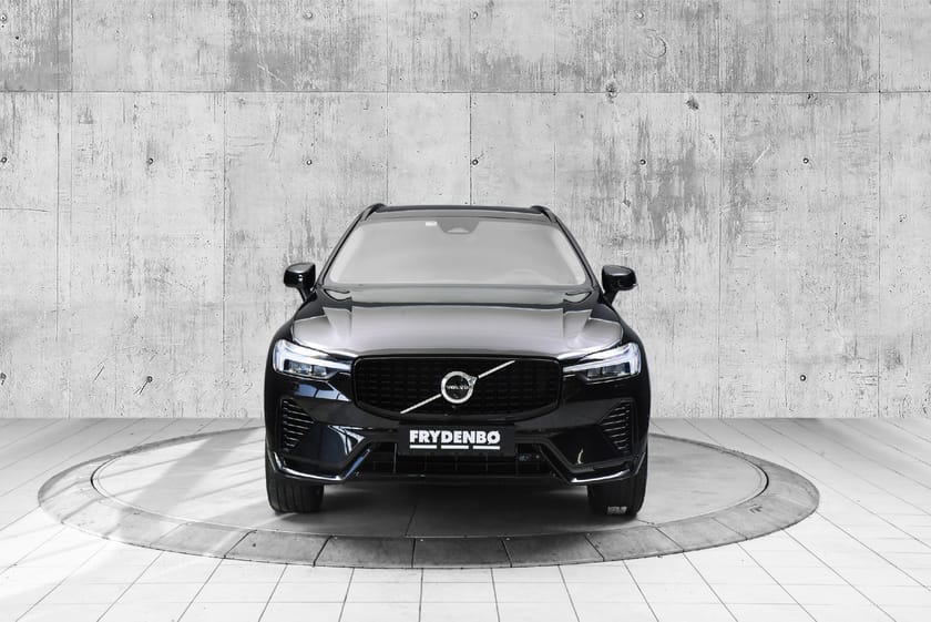 Bilde 2 av Volvo XC60 Recharge T6II Ult Dark KROK|PANO|HUD|360|H&K