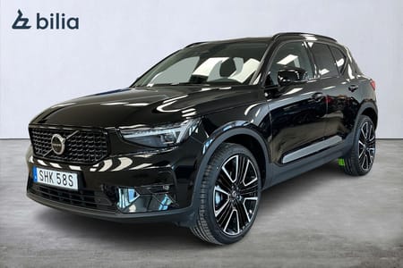 Volvo XC40 B4 FWD Bensin Ultra Dark