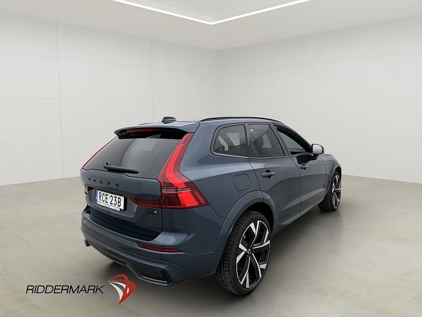 Bild 5 av Volvo XC60 Recharge T6 AWD Black Edition Plus B&W Pano HUD