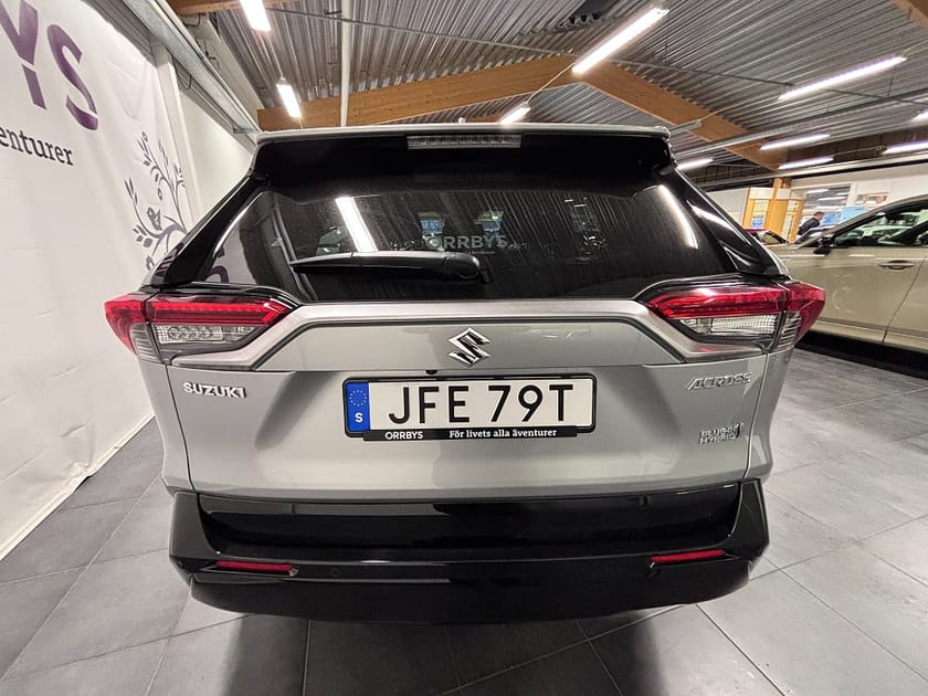 Bild 5 av Suzuki Across Plug-in Hybrid