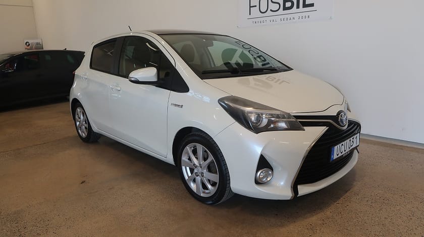 Bild 1 av Toyota Yaris Hybrid *RÄNTEKAMPANJ 3.45%* e-CVT Panorama