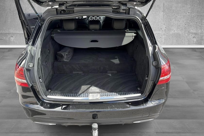 Bilde 4 av Mercedes-Benz C 300 T de 300de Plug-in Hybrid AMG /ACC/LED/PDC/Kamera/Krok/S+V