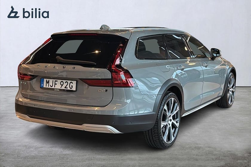 Bild 4 av Volvo V90 Cross Country B4 AWD Ultimate | Värmare | Drag | Pano | Rattvärme