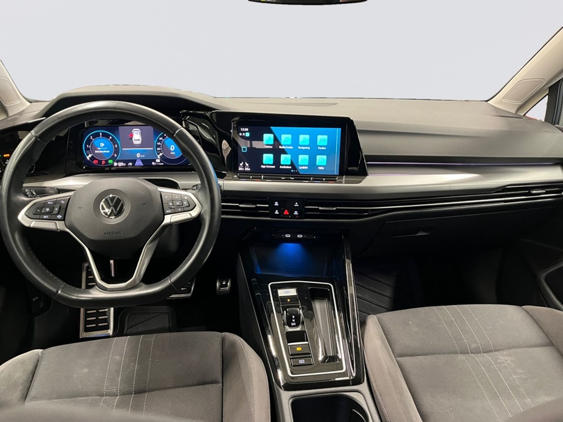 Volkswagen Golf 2023, bild 7/23