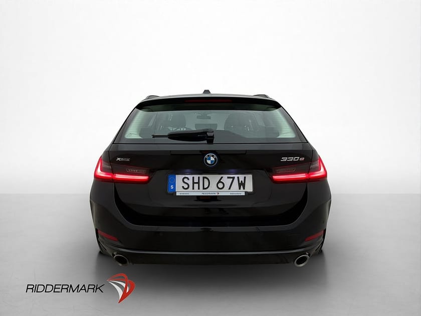 Bild 3 av BMW 330e xDrive Touring Widescreen Navi CarPlay MOMS