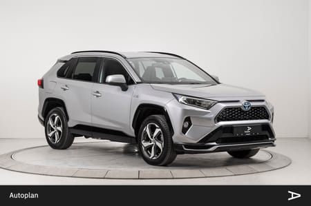 Toyota RAV4 Plug-in Hybrid ACC Krok Kamera Rattvarme