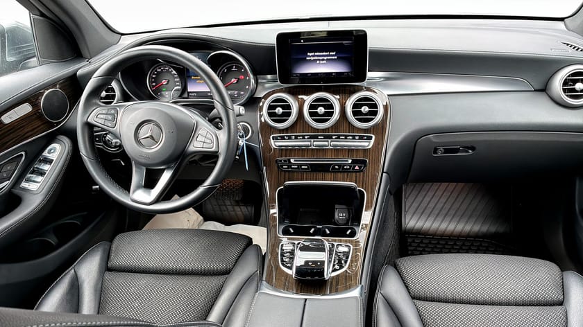 Bild 4 av Mercedes-Benz GLC 250 d 4MATIC 204HK
