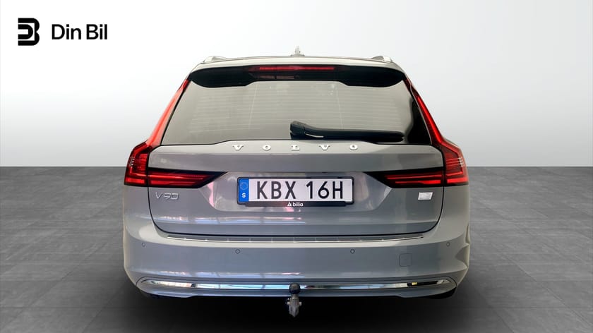 Bild 5 av Volvo V90 Recharge T6 AWD Core Dragkrok/Backamera