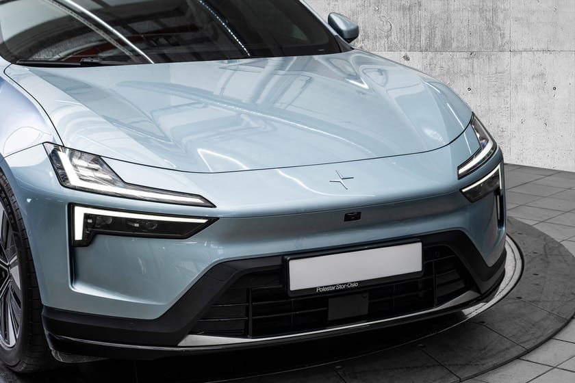 Bilde 2 av Polestar 4 Long Range Dual motor AWD Pilot & Plus Pakke | Ventilert Nappa-skinn!