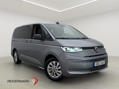 Volkswagen Multivan eHybrid Lång Cockpit Värmare Pano 7-Sits Moms