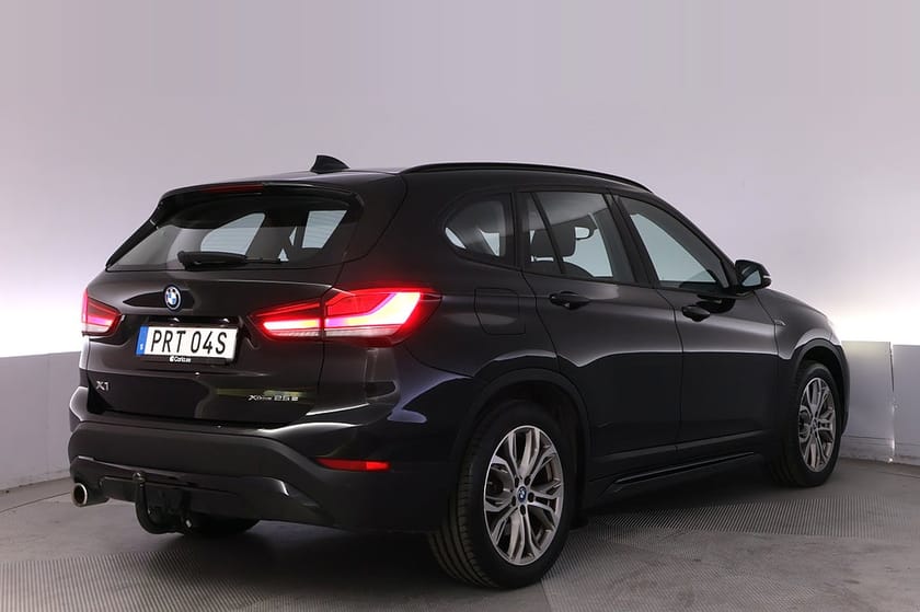 Bild 5 av BMW X1 xDrive25e Sportline PDC HUD Navi Värmare Drag