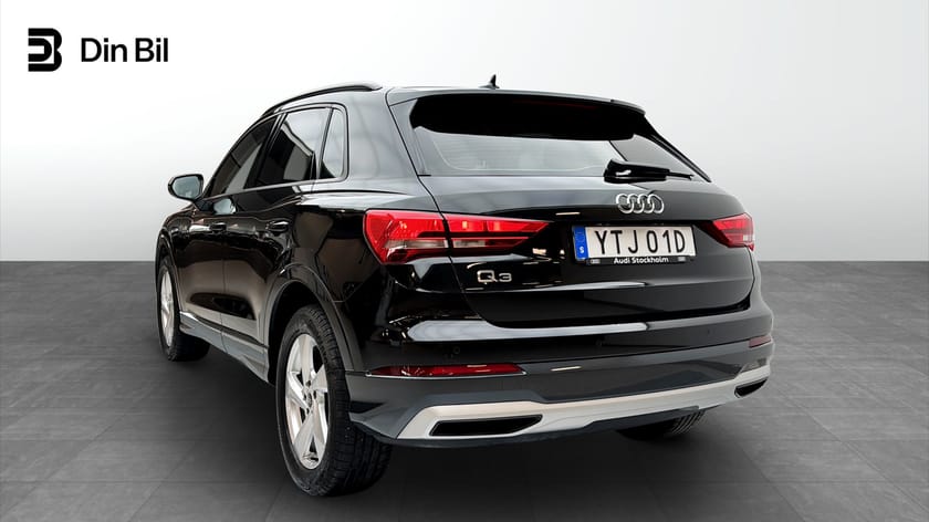 Bild 3 av Audi Q3 35 TFSI 150HK Cockpit Carplay
