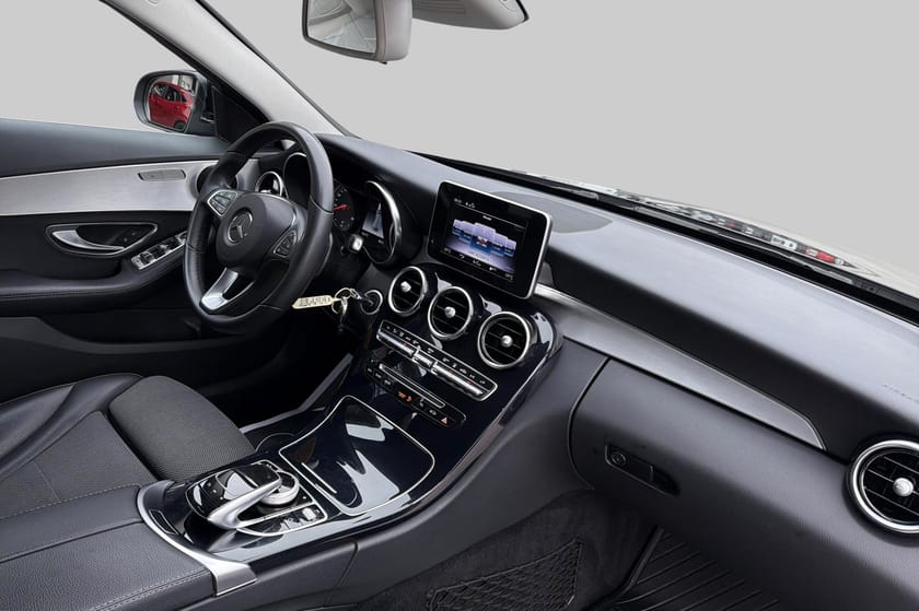 Bild 4 av Mercedes-Benz C 220 T d 4MATIC Avantgarde D-Värmare Drag