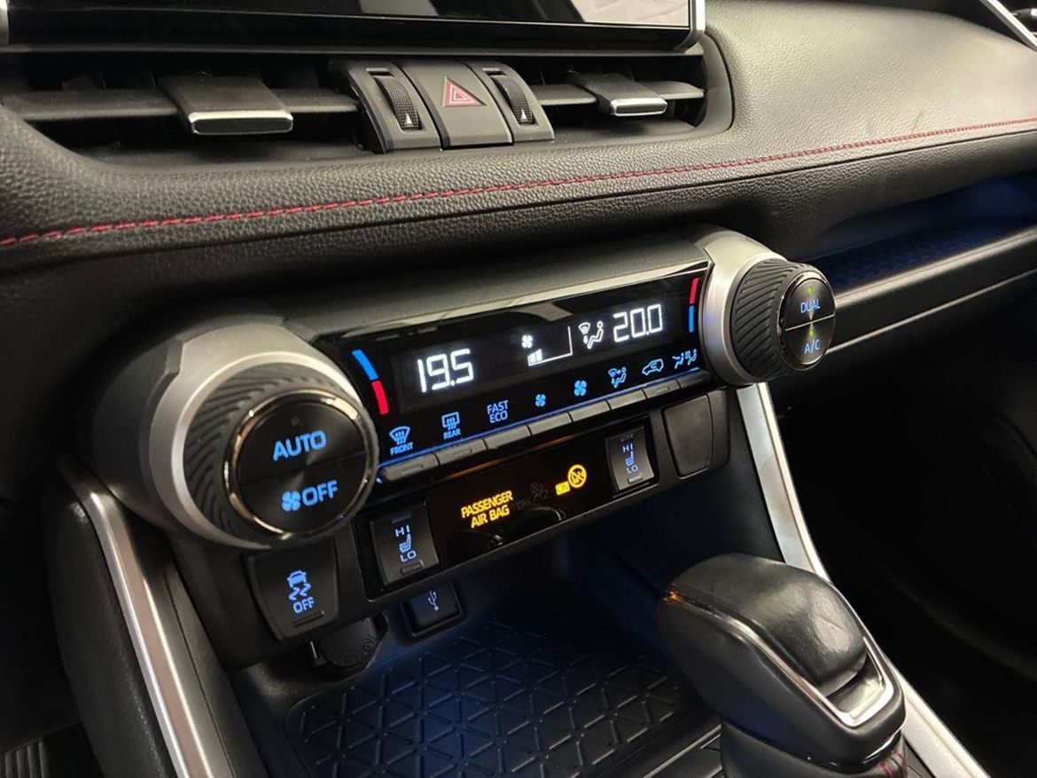 Toyota Toyota RAV4 Plug-in Hybrid — bild 10