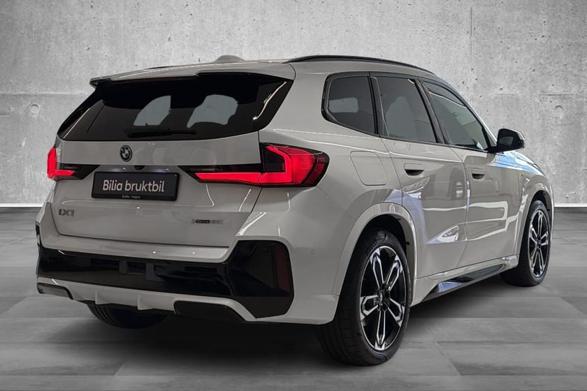 Bilde 3 av BMW iX1 xDrive30