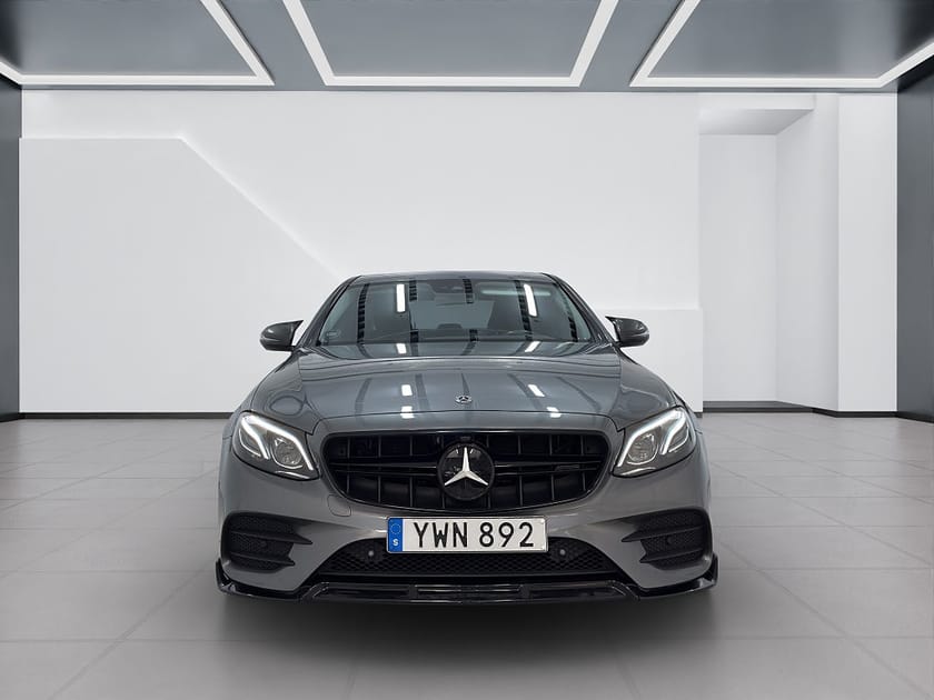 Bild 2 av Mercedes-Benz E 350 d 9G-Tronic/Wide-Screen/Burmeist/Navi/B-Kam/Drag