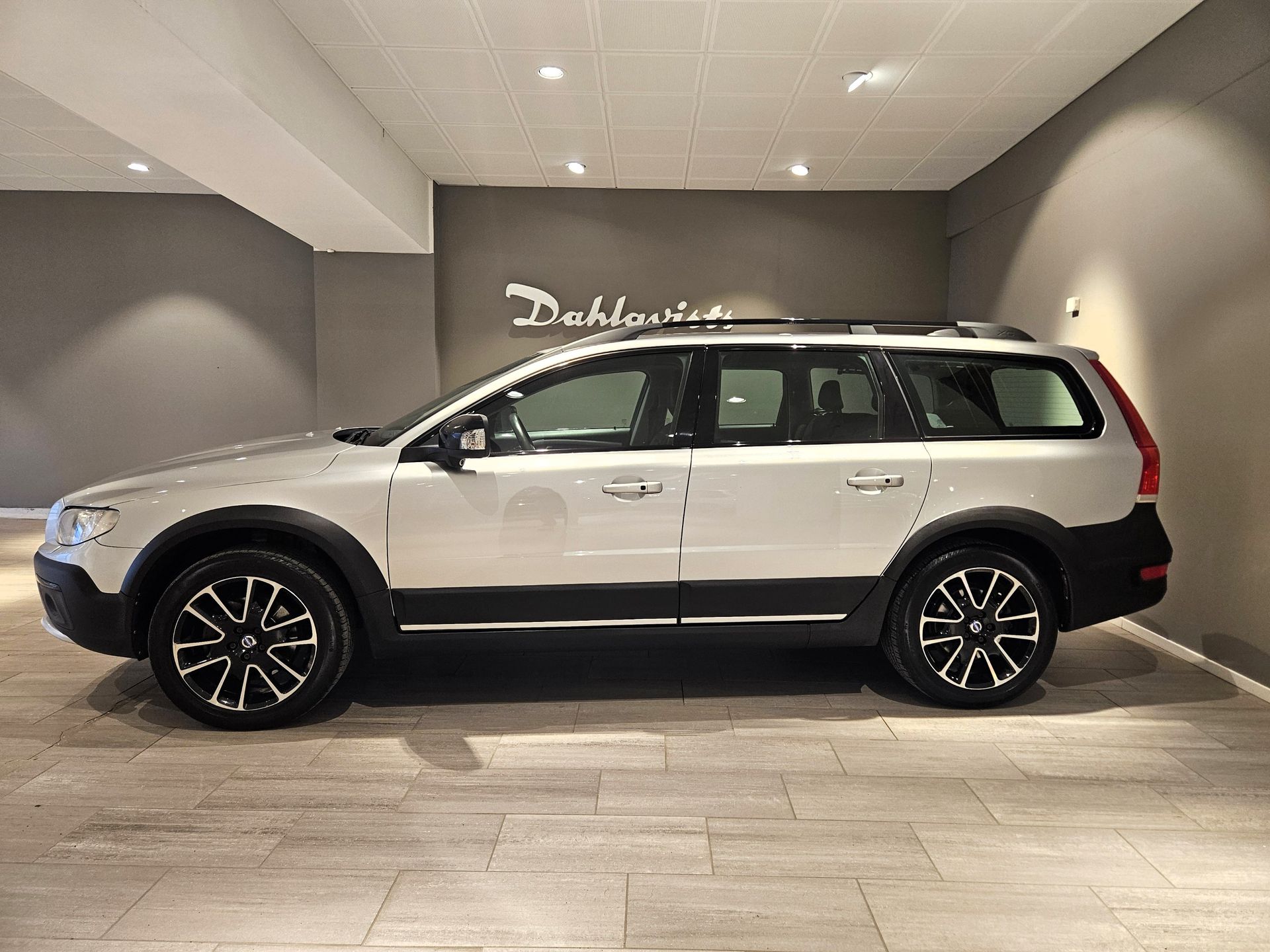 Volvo XC70 D4 2016, kuva 5/10