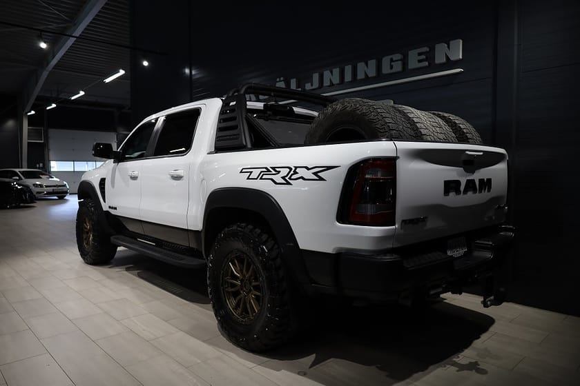 Bild 4 av RAM 1500 TRX Dodge 6.2L V8 Supercharged 711hk LÅG SKATT!