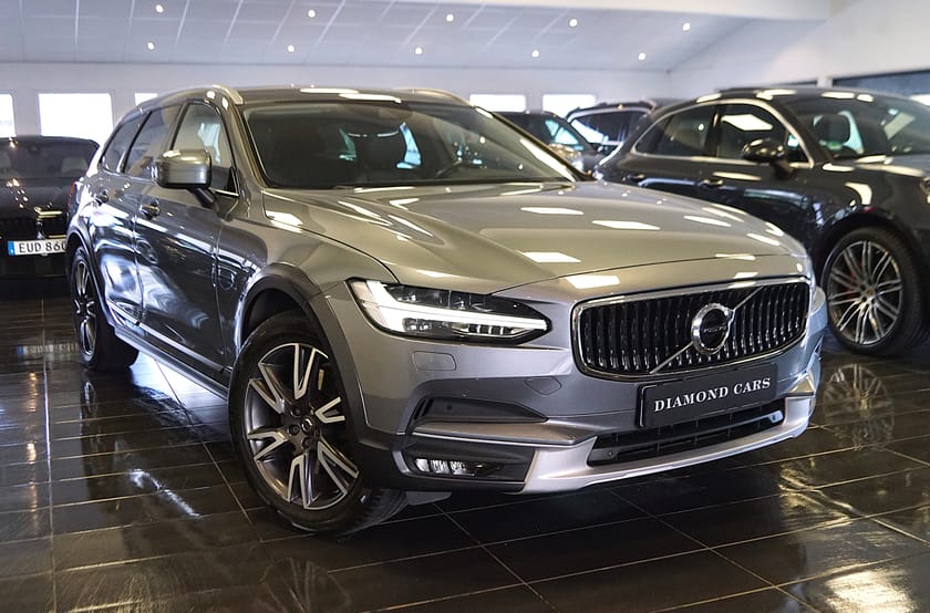 Bild 1 av Volvo V90 Cross Country