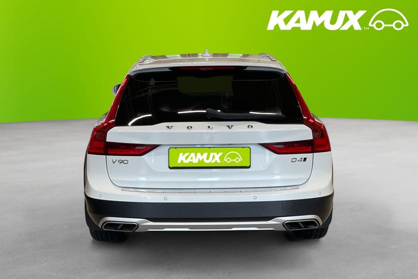 Bild 5 av Volvo V90 Cross Country D4 AWD inscription Pro H&K 360° Värm 190hk