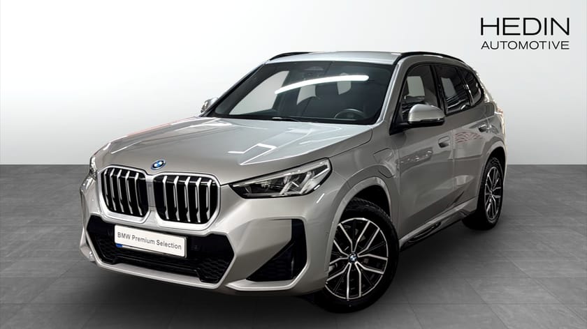 Bild 1 av BMW X1 xDrive25e M sport / Dragkrok / Driving assistant plus