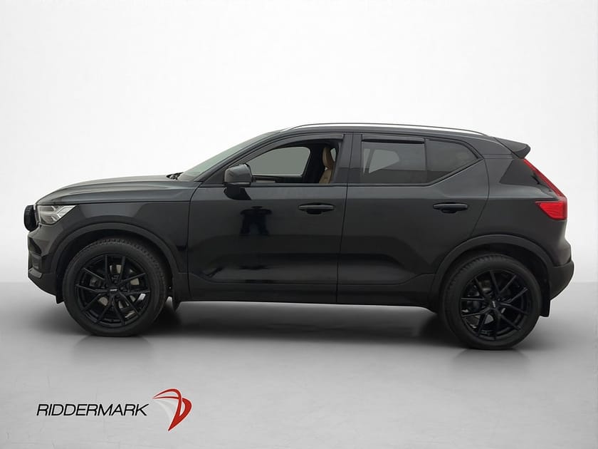 Bild 4 av Volvo XC40 D4 AWD Momentum Värmare Kamera Skinn VOC