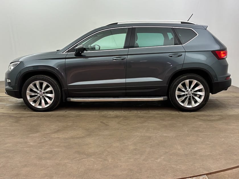 Bild 3 av SEAT Ateca 2.0 TDI 190hk 4Drive DSG Xcellence 360-kamera Drag